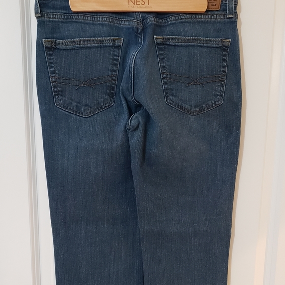 Ladies Levi Strauss & Co. Signature Jeans - Picture 7 of 8